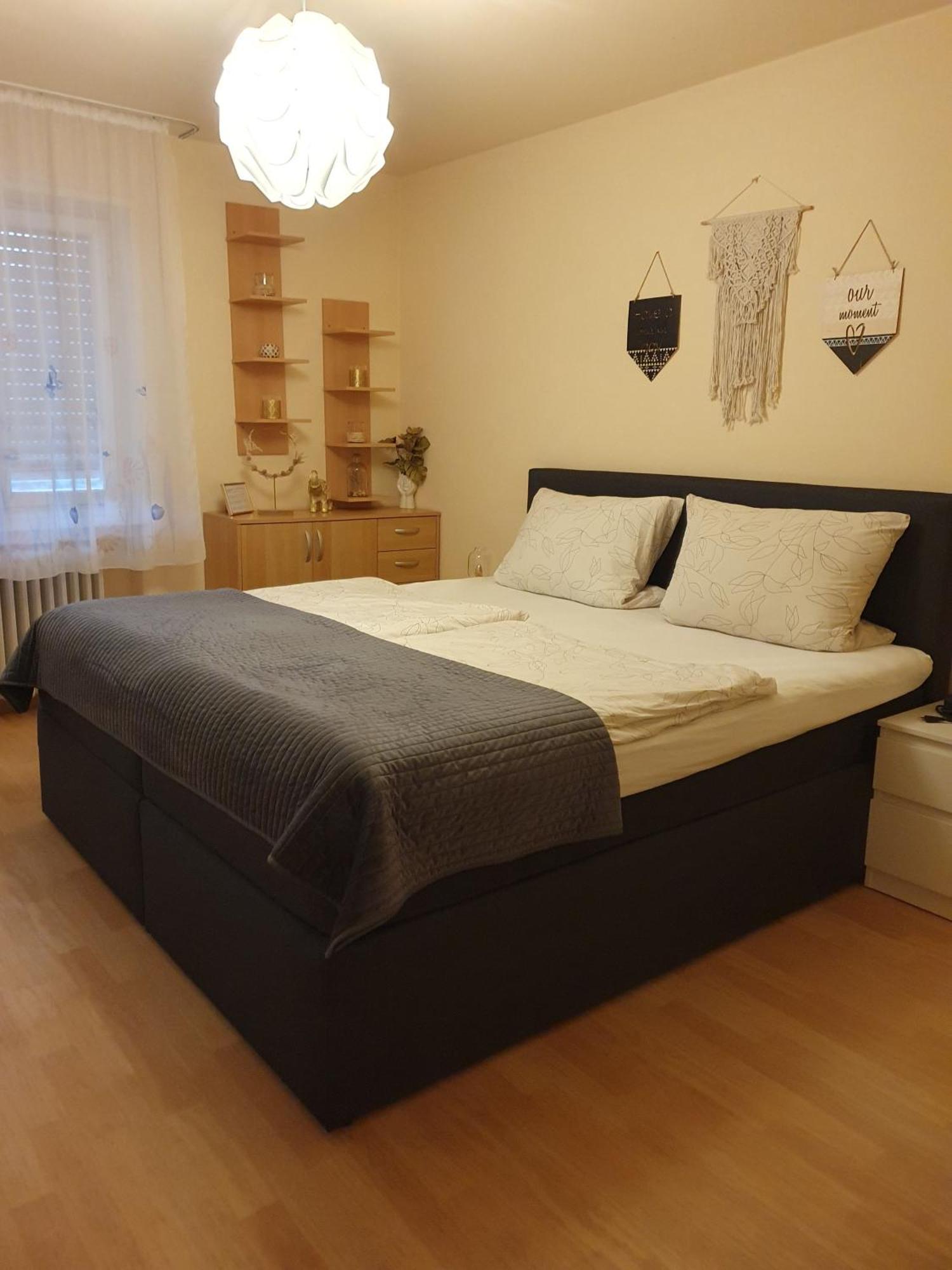 Ferienwohnung Rombachs Spatzennest ヘルボルツハイム エクステリア 写真